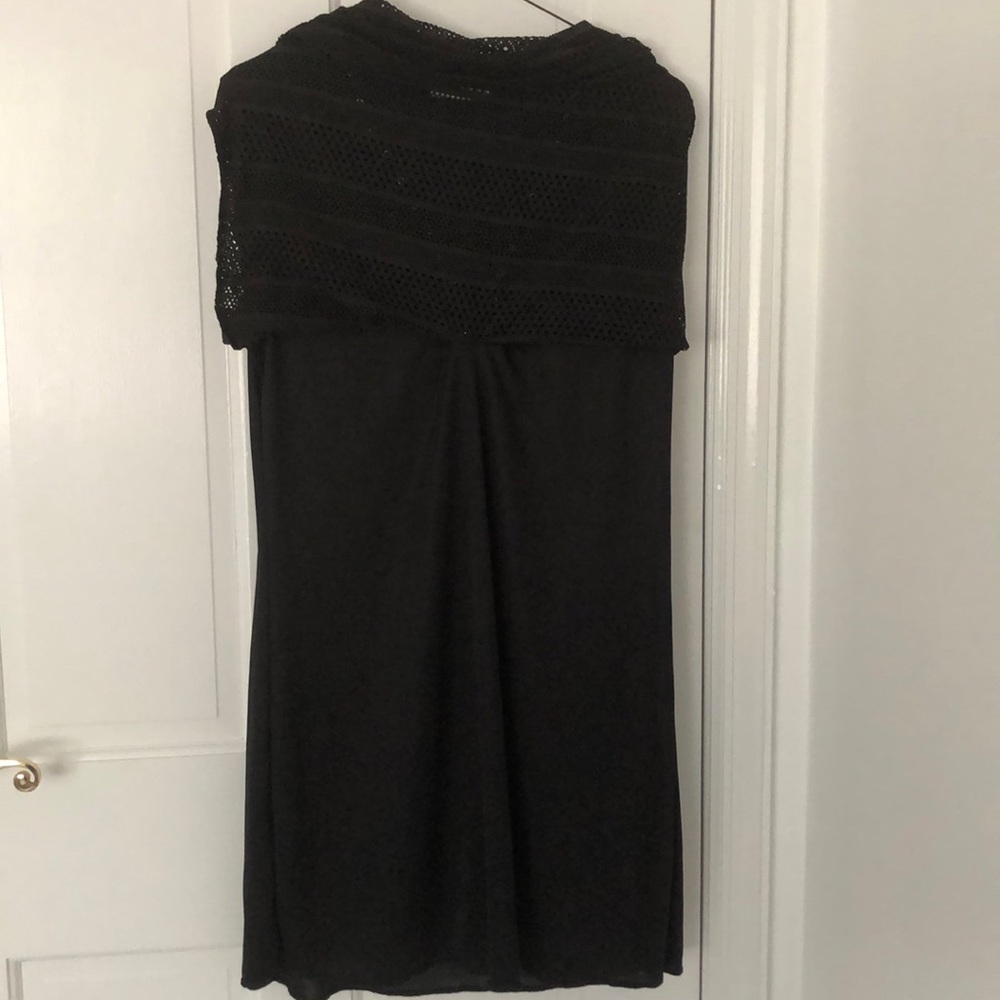 Dress - Picture 4 of 7